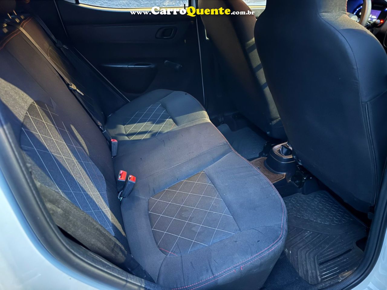RENAULT   KWID ZEN 1.0 FLEX 12V 5P MEC.   BRANCO 2023 1.0 FLEX - Loja