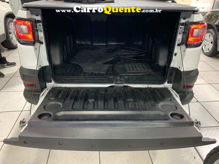 Fiat STRADA 1.0 TURBO 200 FLEX ULTRA CD CVT - Loja