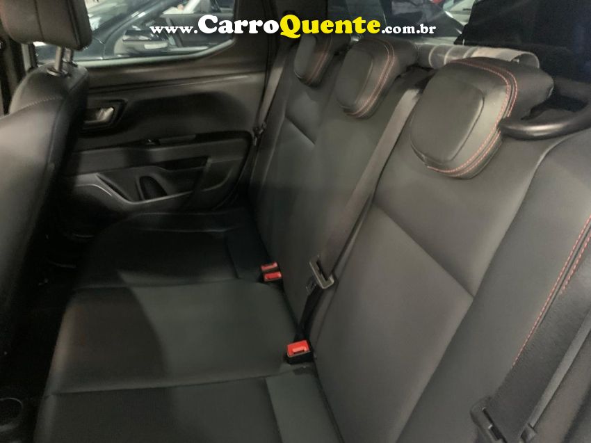 Fiat STRADA 1.0 TURBO 200 FLEX ULTRA CD CVT - Loja