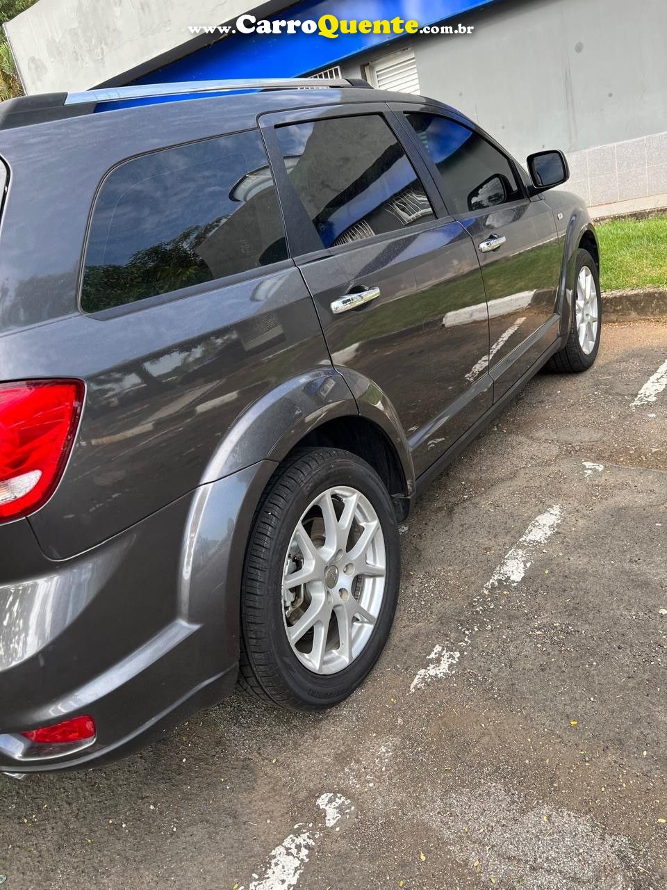 DODGE JOURNEY  2015 - Loja