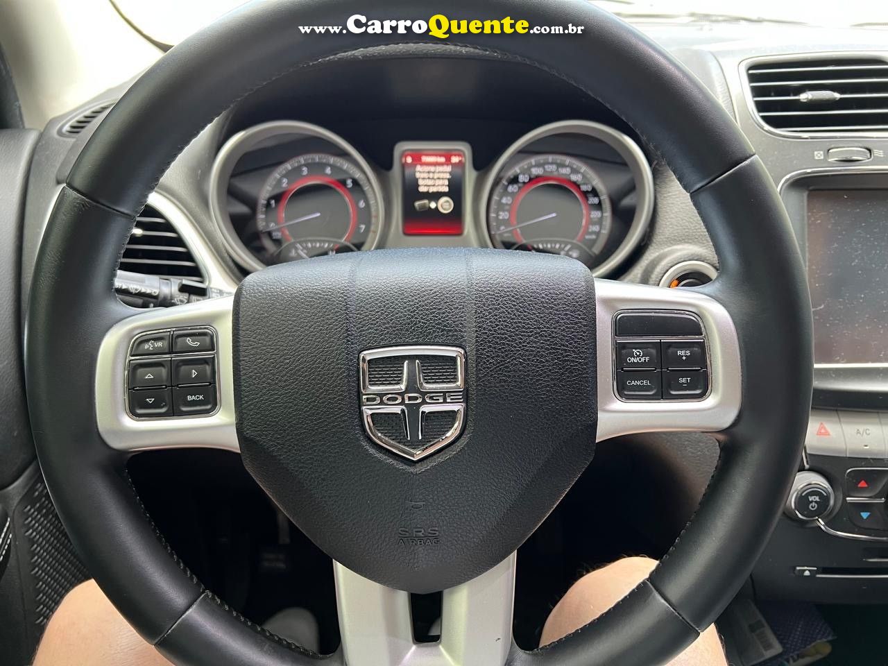 DODGE JOURNEY  2015 - Loja