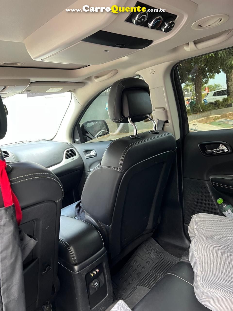 DODGE JOURNEY  2015 - Loja