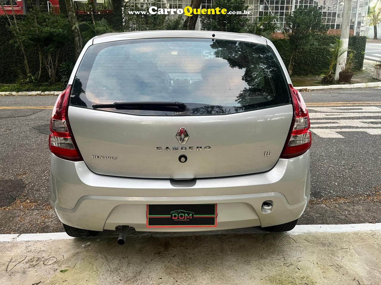 RENAULT   SANDERO EXPRESSION HI-FLEX 1.6 8V 5P   PRATA 2012 1.6 GASOLINA - Loja