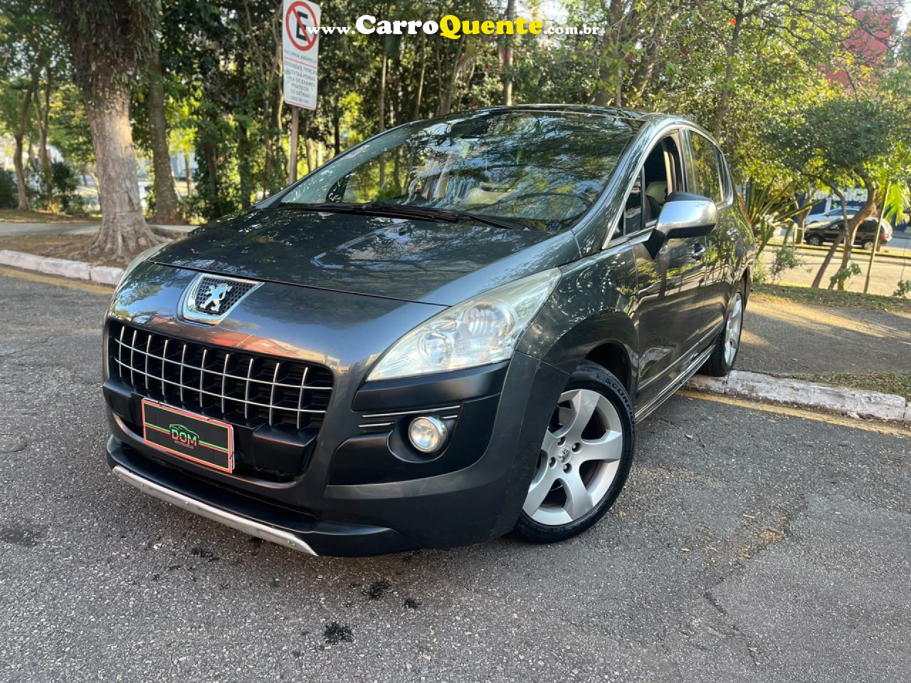 PEUGEOT   3008 GRIFFE 1.6 TURBO 16V 5P AUT.   CINZA 2013 1.6 GASOLINA - Loja