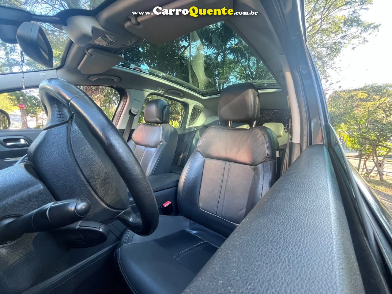 PEUGEOT   3008 GRIFFE 1.6 TURBO 16V 5P AUT.   CINZA 2013 1.6 GASOLINA - Loja
