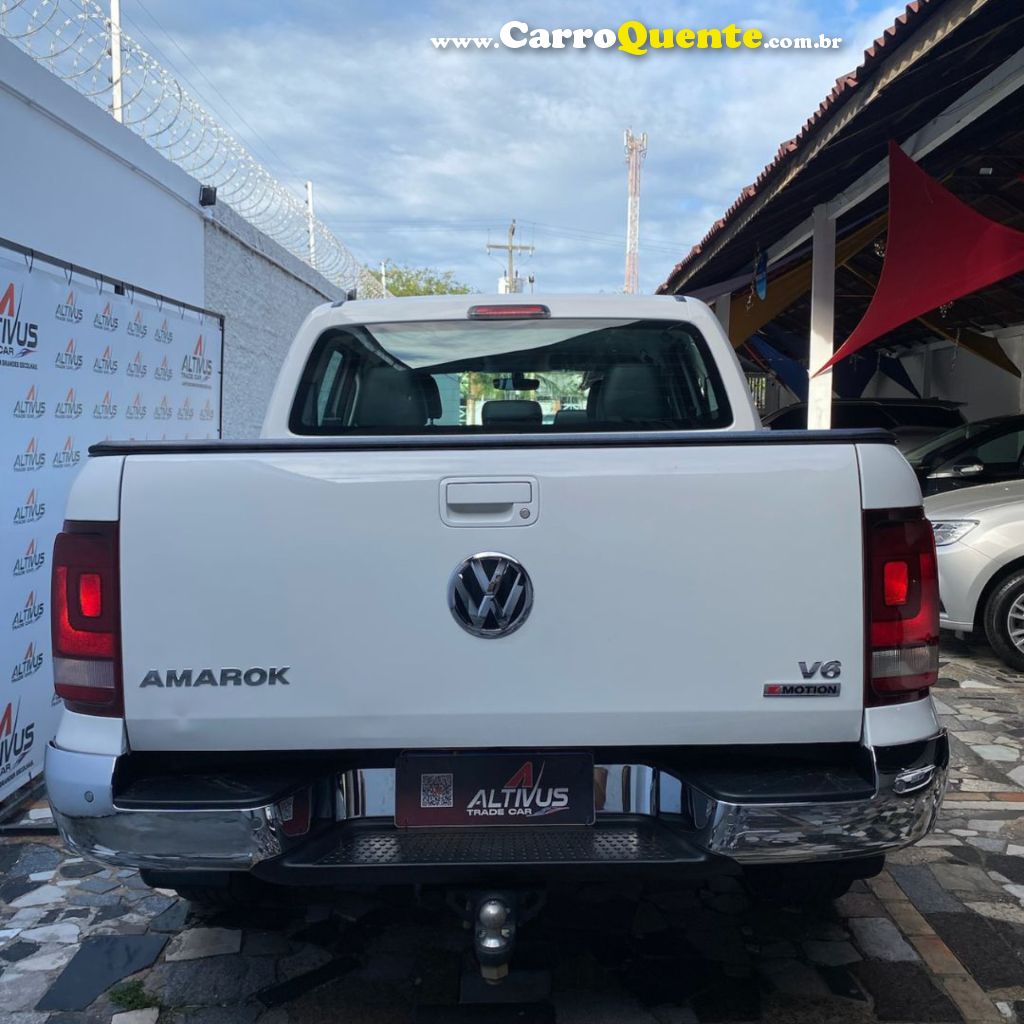 VOLKSWAGEN   AMAROK HIGHLINE CD 3.0 4X4 TB DIES. AUT.   BRANCO 2023 3.0 DIESEL - Loja