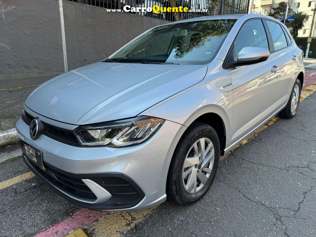 VOLKSWAGEN   POLO COMFORTLINE TSI 1.0 FLEX 12V AUT.   PRATA 2025 1.0 FLEX - Loja