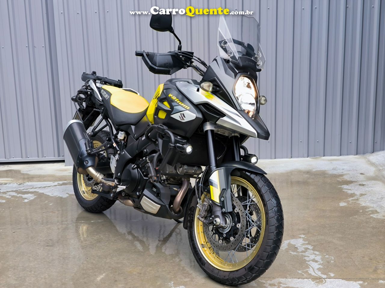 SUZUKI   SUZUKI V-STROM 1000 XT   AMARELO 2019 1000 GASOLINA - Loja