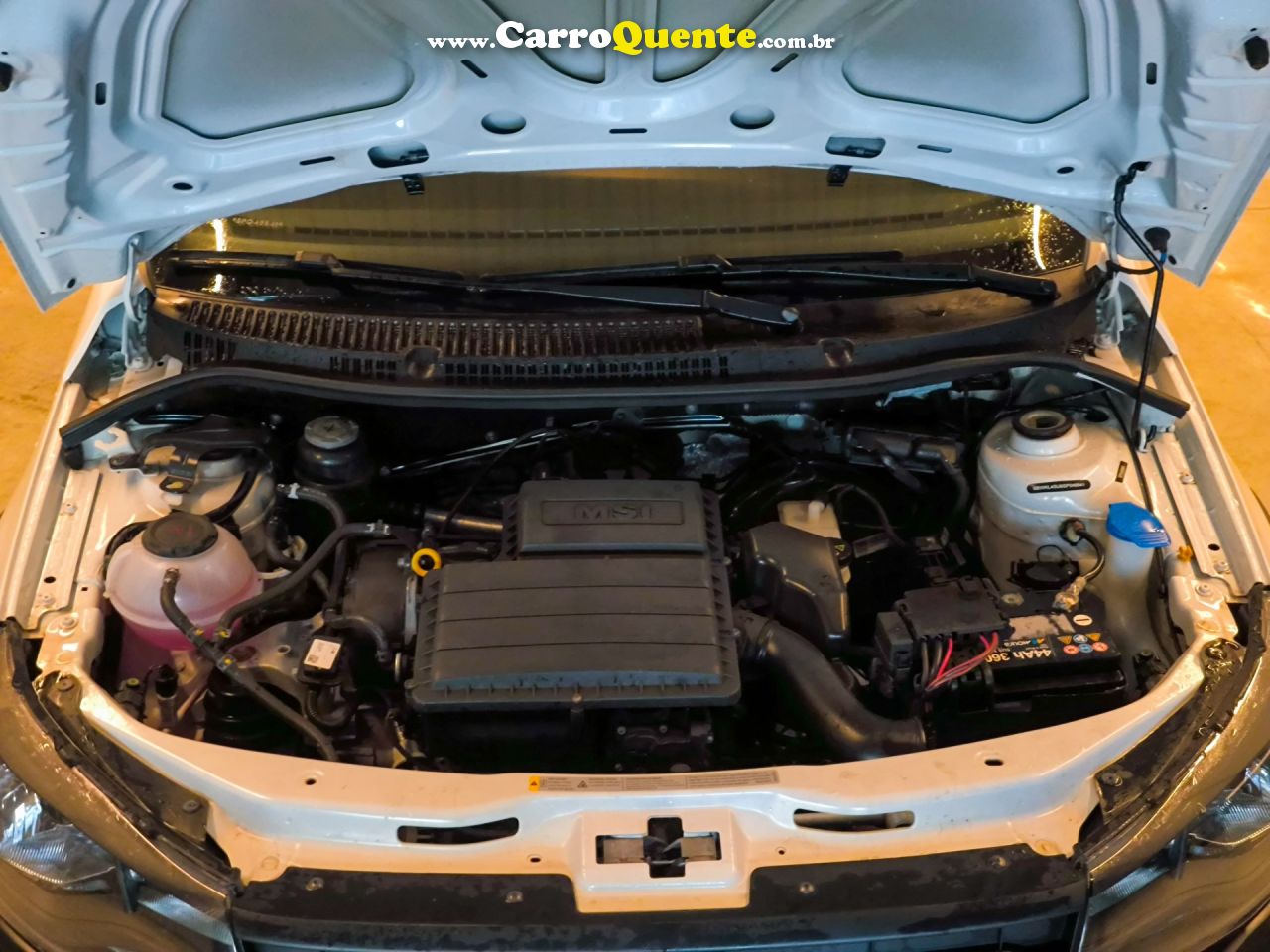 VOLKSWAGEN   SAVEIRO ROBUST 1.6 TOTAL FLEX 16V    BRANCO 2025 1.6 FLEX - Loja