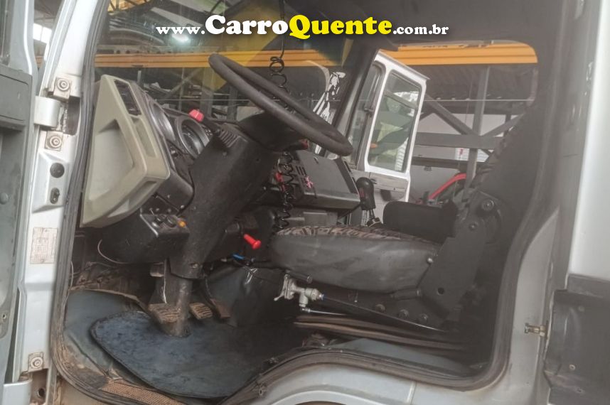 Ford CARGO 2422 CARGO 2422 E 3-Eixos Chassi - Loja