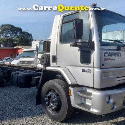 Ford CARGO 2422 CARGO 2422 E 3-Eixos Chassi
