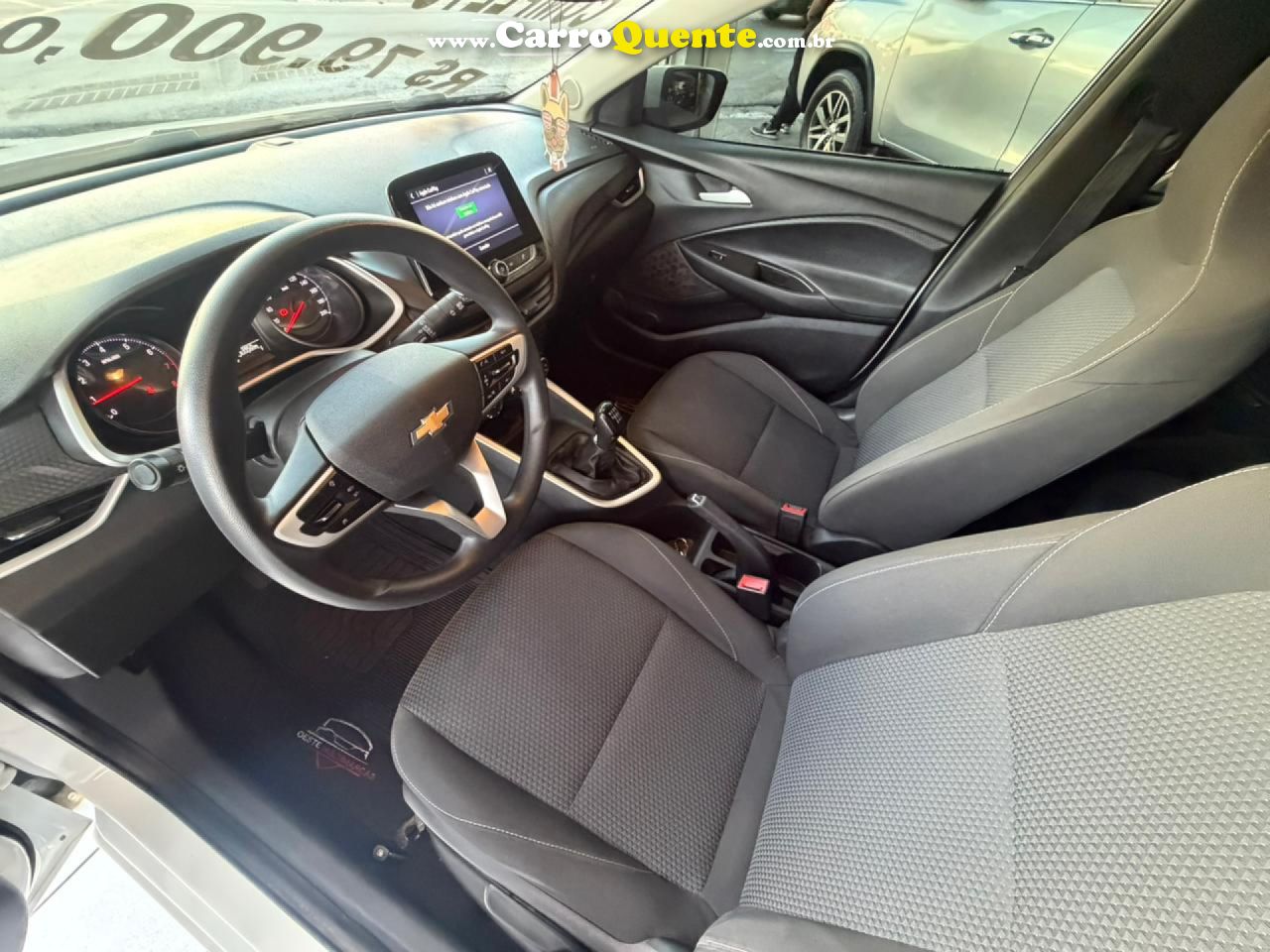 CHEVROLET   ONIX SEDAN PLUS LT 1.0 12V FLEX 4P MEC.   BRANCO 2025 1.0 FLEX - Loja