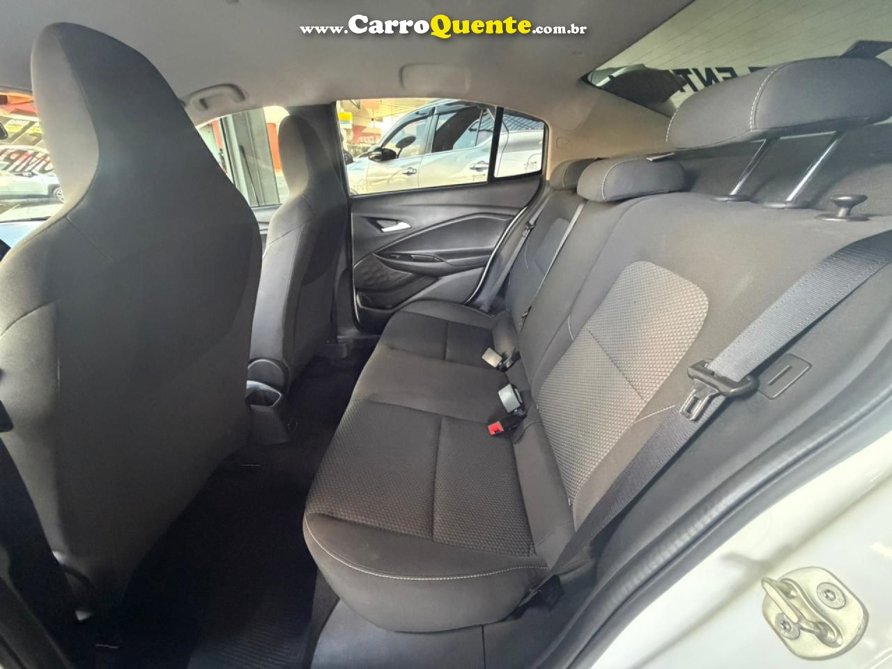 CHEVROLET   ONIX SEDAN PLUS LT 1.0 12V FLEX 4P MEC.   BRANCO 2025 1.0 FLEX - Loja