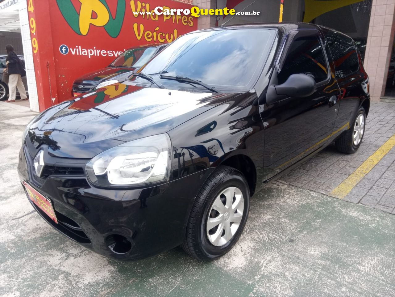 RENAULT   CLIO AUTHENTIQUE 1.0   PRETO 2015 1.0 FLEX - Loja