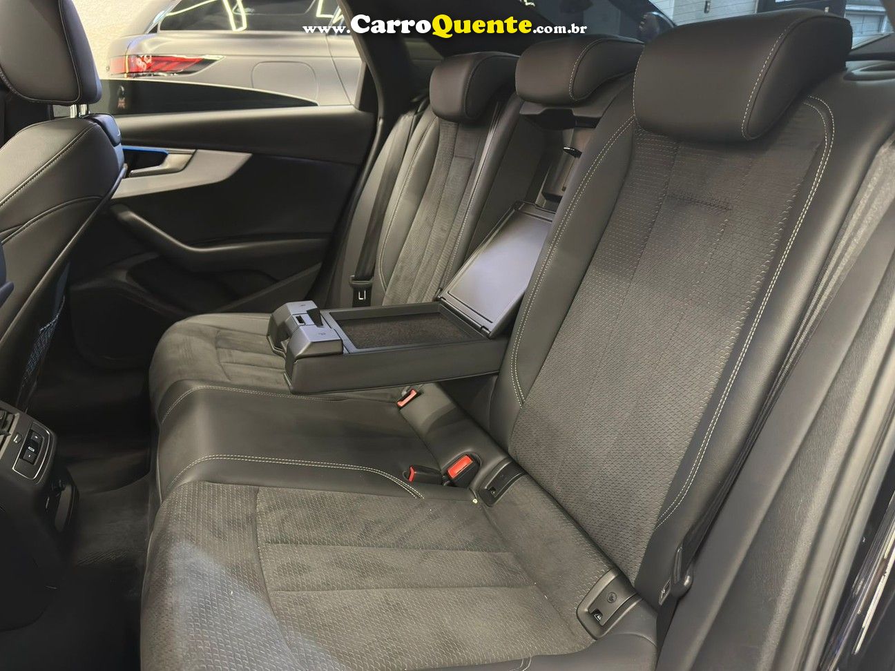 AUDI A4 2024 - Loja