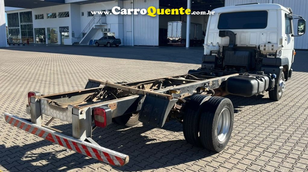 Volkswagen 8-160 VW 8-160 E Delivery 2p Chassi - Loja