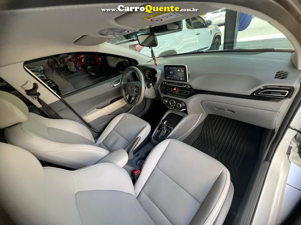 HYUNDAI HB20S 1.0 TGDI DIAMOND PLUS 2021 - Loja