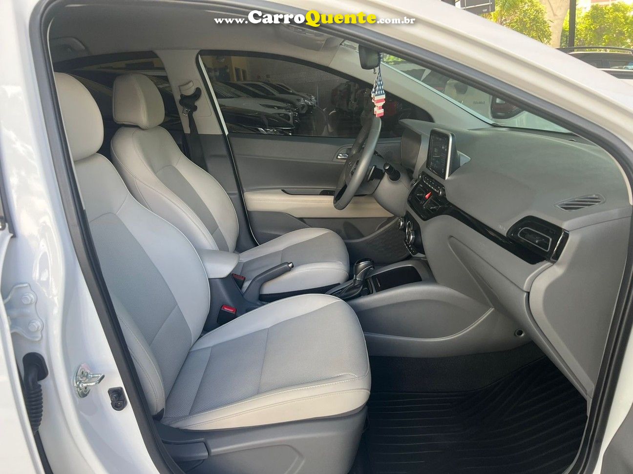 HYUNDAI HB20S 1.0 TGDI DIAMOND PLUS 2021 - Loja