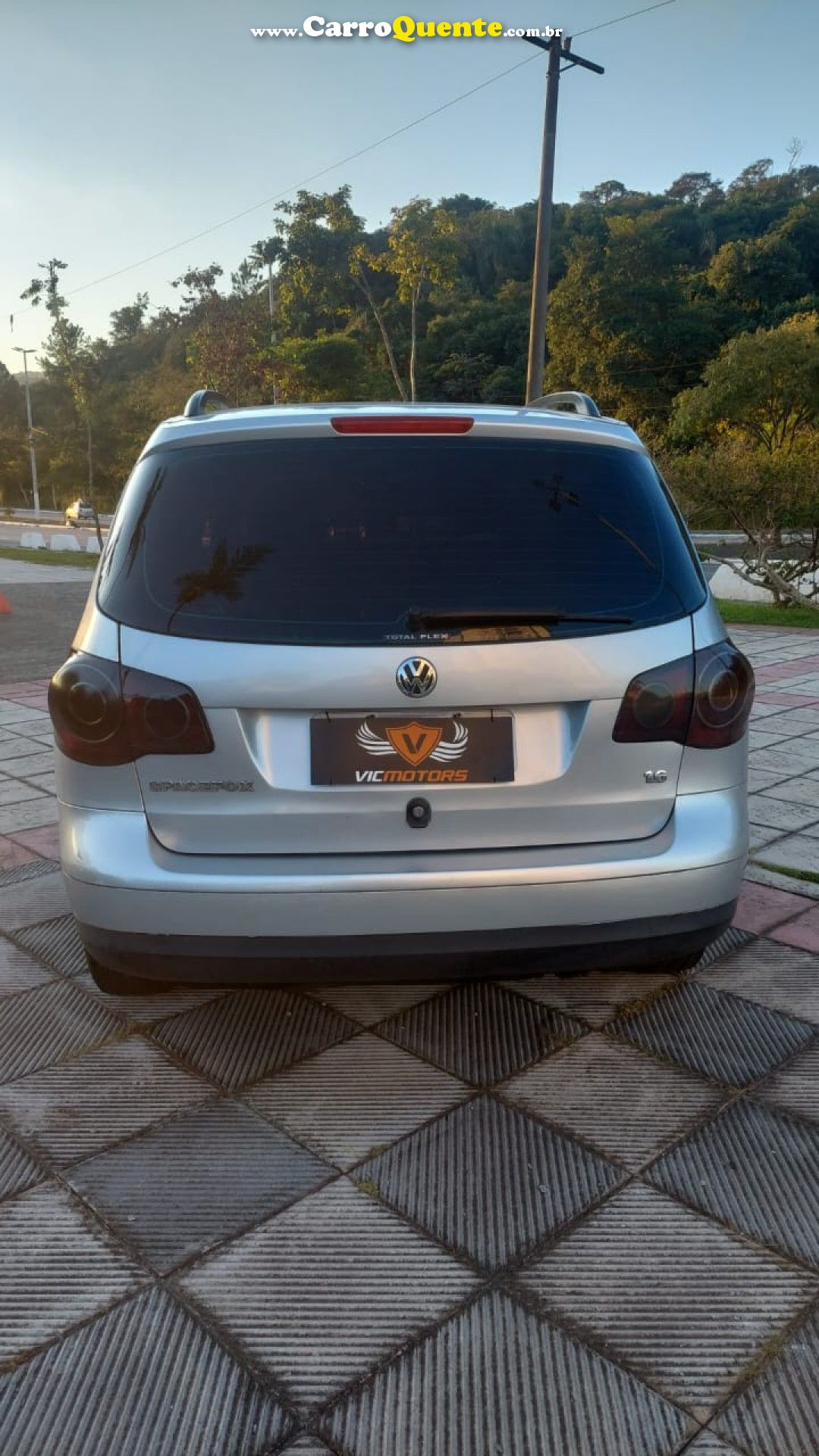 VOLKSWAGEN   SPACEFOX COMFORTLINE 1.6 MI T.FLEX 8V 5P   PRATA 2007 1.6 FLEX - Loja