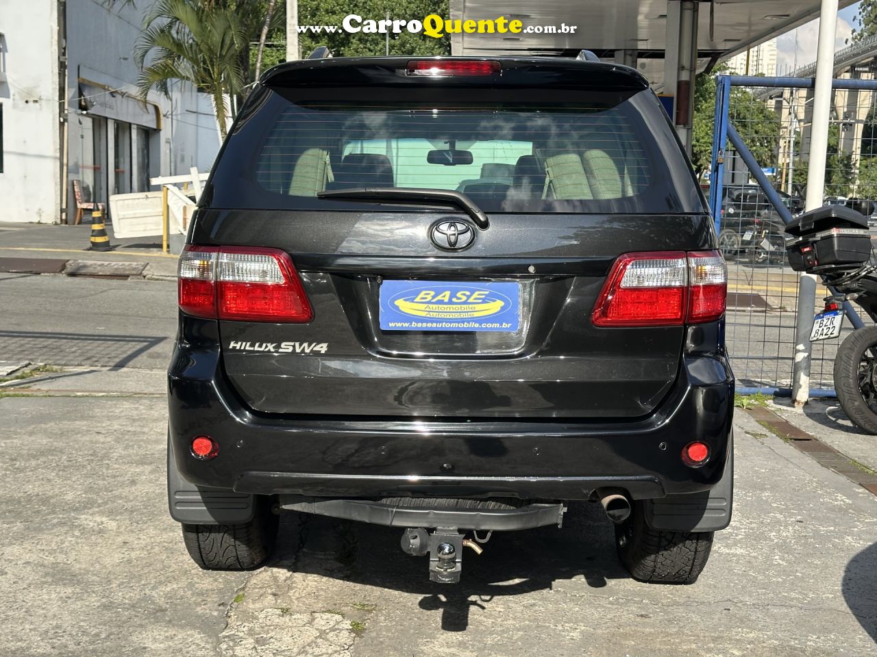 TOYOTA   HILUX SW4 SRV 4X4 4.0 V6 24V AUT.   PRETO 2010 4.0 DIESEL - Loja