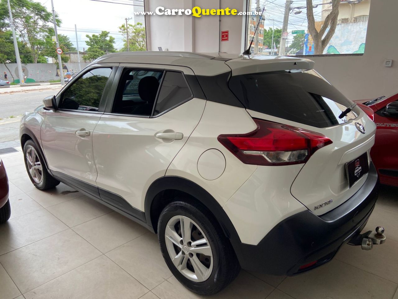 NISSAN   KICKS S DRCT CVT   BRANCO 2019 1.6 FLEX - Loja