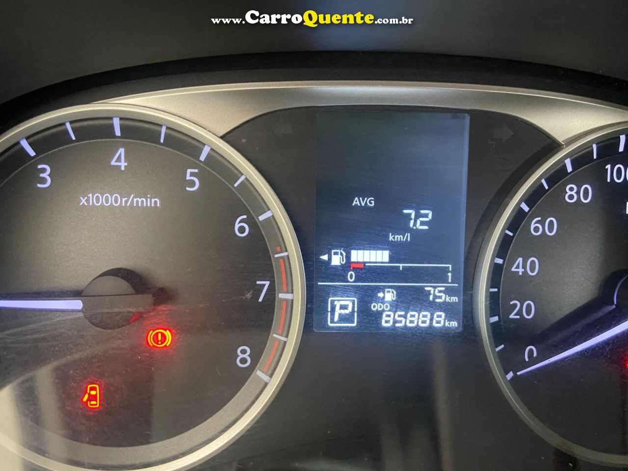 NISSAN   KICKS S DRCT CVT   BRANCO 2019 1.6 FLEX - Loja