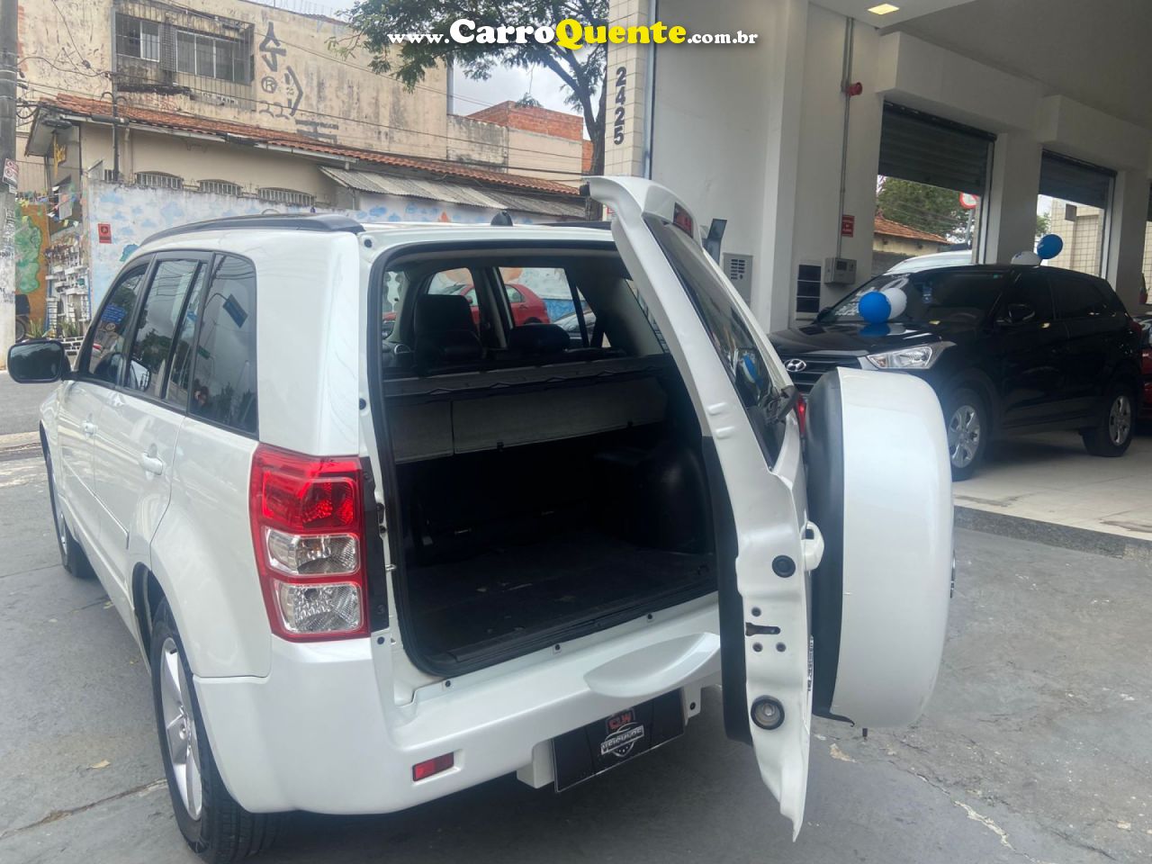 SUZUKI   GRAND VITARA 2.0 16V 4X24X4 5P AUT.   BRANCO 2012 2.0 GASOLINA - Loja
