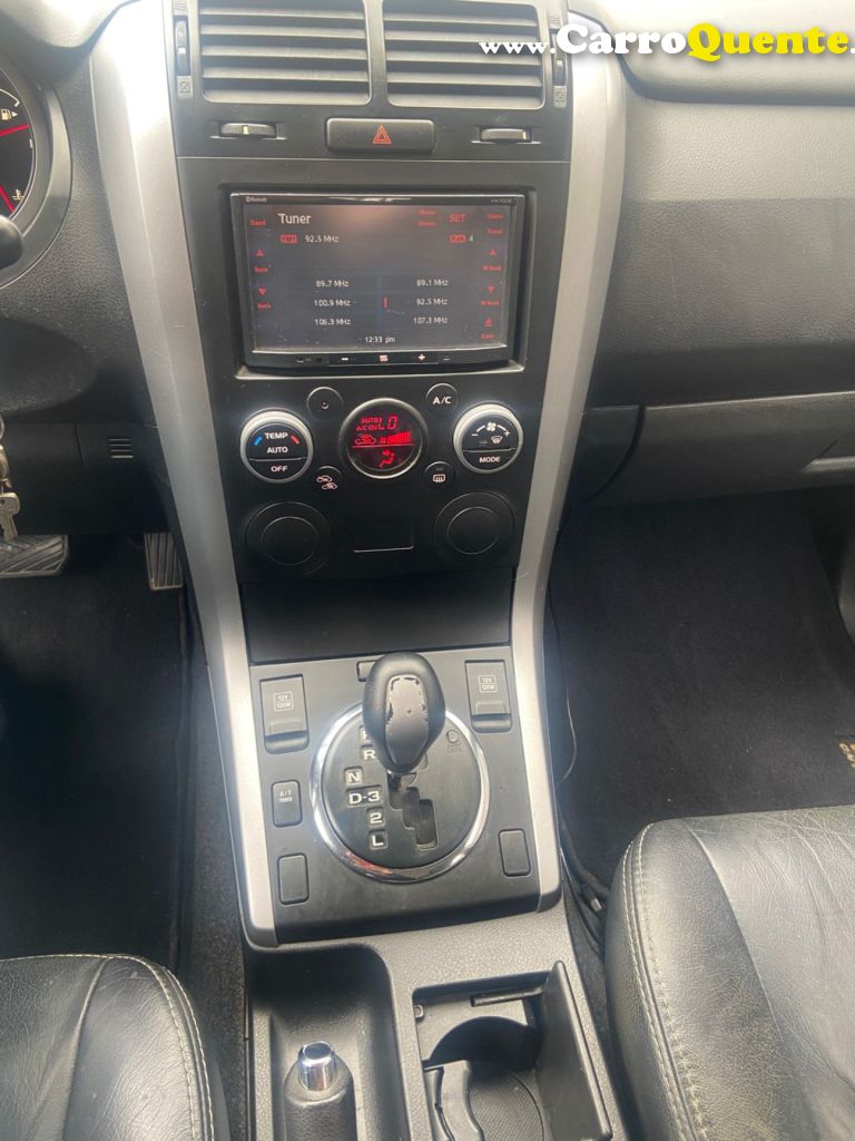 SUZUKI   GRAND VITARA 2.0 16V 4X24X4 5P AUT.   BRANCO 2012 2.0 GASOLINA - Loja