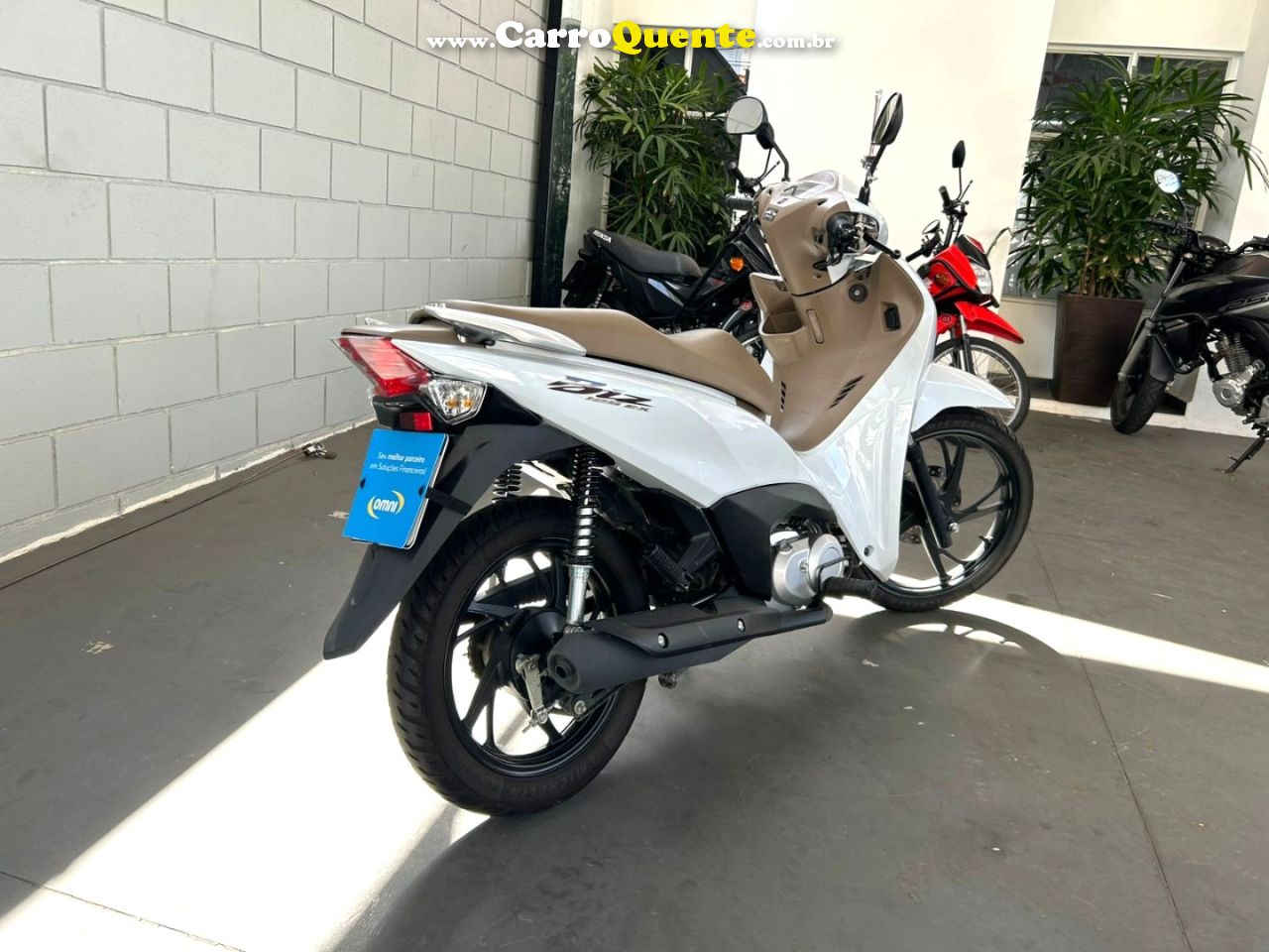 HONDA BIZ 125 EX 2025  Flex Semi Automático - Loja