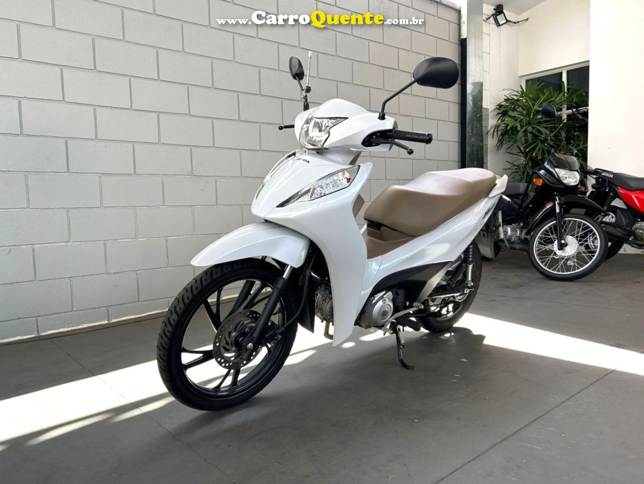 HONDA BIZ 125 EX 2025  Flex Semi Automático - Loja