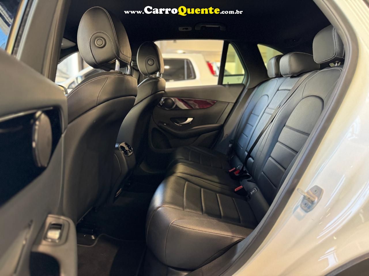 MERCEDES-BENZ GLC 250 4MATIC 2016 - Loja