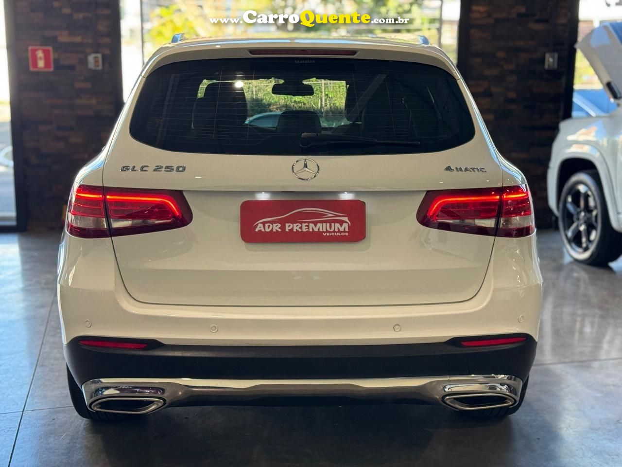 MERCEDES-BENZ GLC 250 4MATIC 2016 - Loja