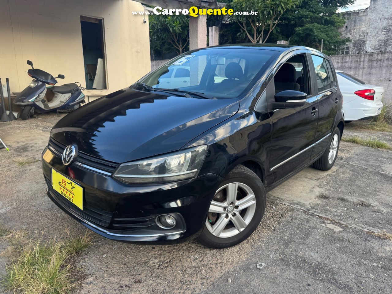 VOLKSWAGEN   FOX HIGHLINE1.6 FLEX 16V 5P   PRETO 2016 1.6 FLEX - Loja