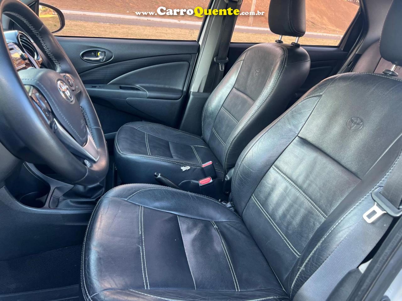 TOYOTA   ETIOS XS 1.5 FLEX 16V 5P AUT.   PRATA 2018 1.5 FLEX - Loja