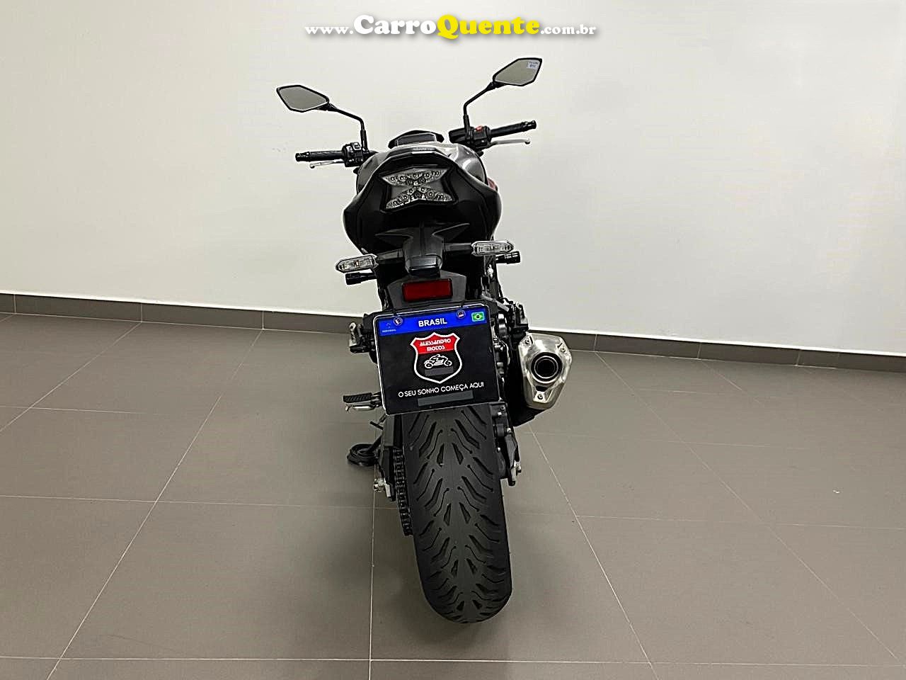KAWASAKI Z900 2023 - Loja