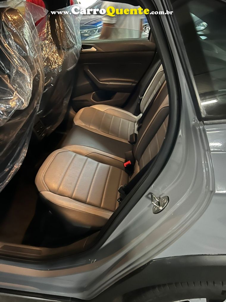 Volkswagen NIVUS 1.0 200 TSI TOTAL FLEX HIGHLINE AUTOMÁTICO - Loja