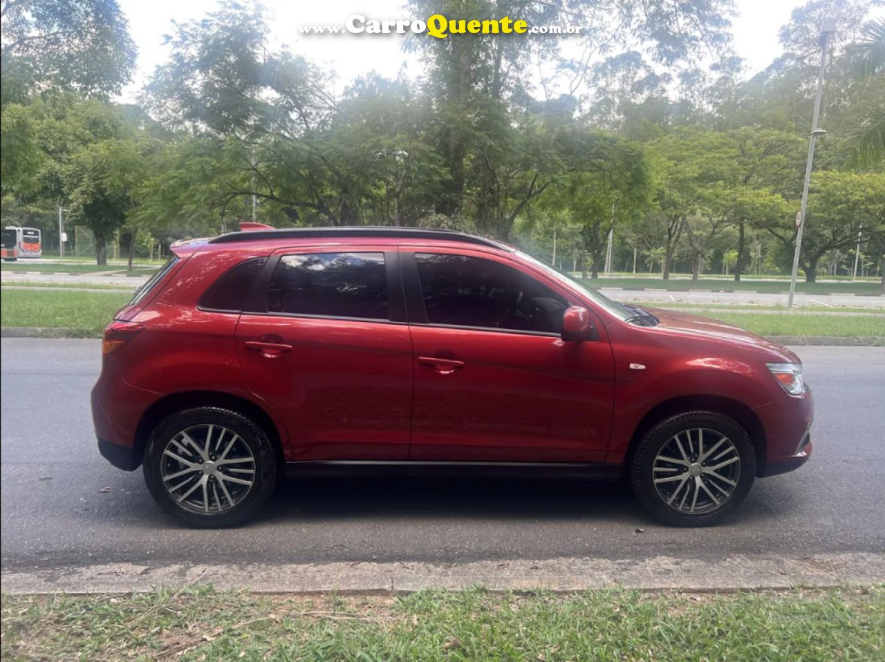 MITSUBISHI   ASX 2.0 16V 4X2 FLEX AUT.   VERMELHO 2018 2.0 FLEX - Loja