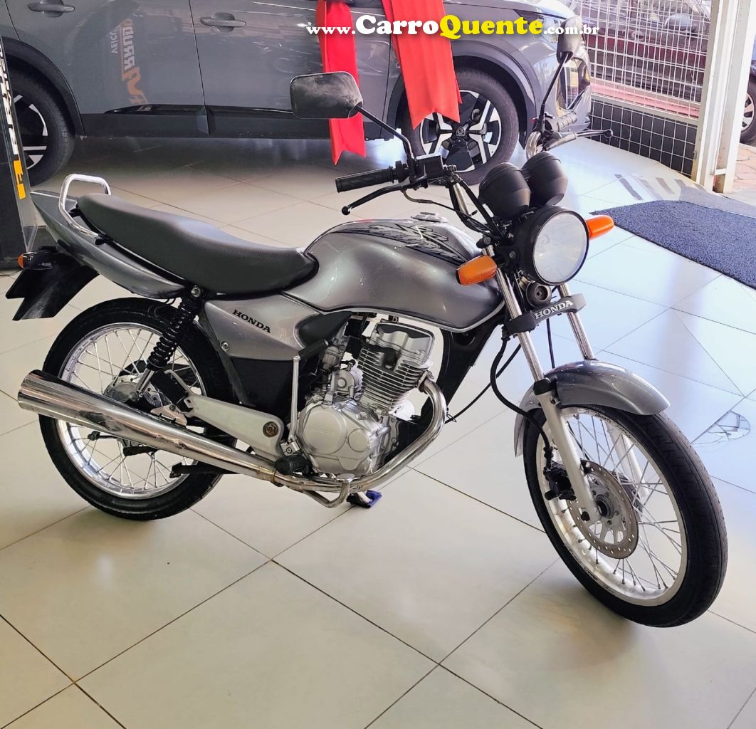 HONDA   CG 125 TITAN-ES   PRATA 2003 125CC GASOLINA - Loja