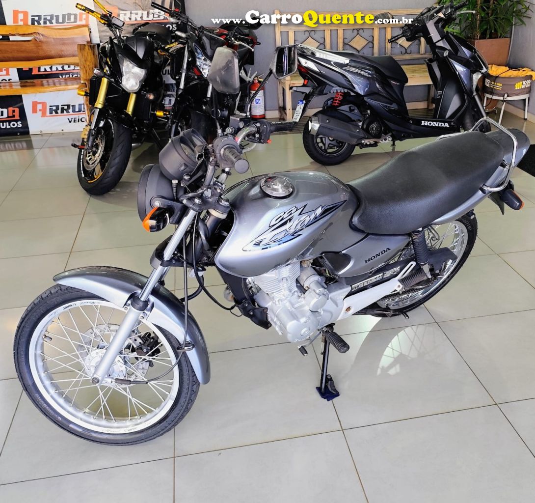 HONDA   CG 125 TITAN-ES   PRATA 2003 125CC GASOLINA - Loja