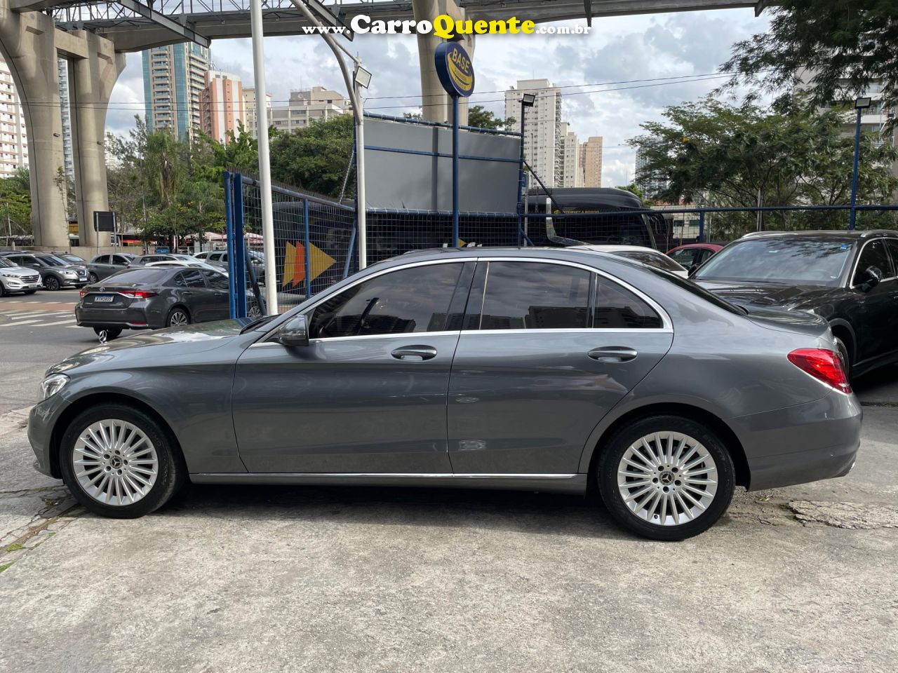 MERCEDES-BENZ   EXCLUSIVE 1.6   CINZA 2018 1.6 FLEX - Loja
