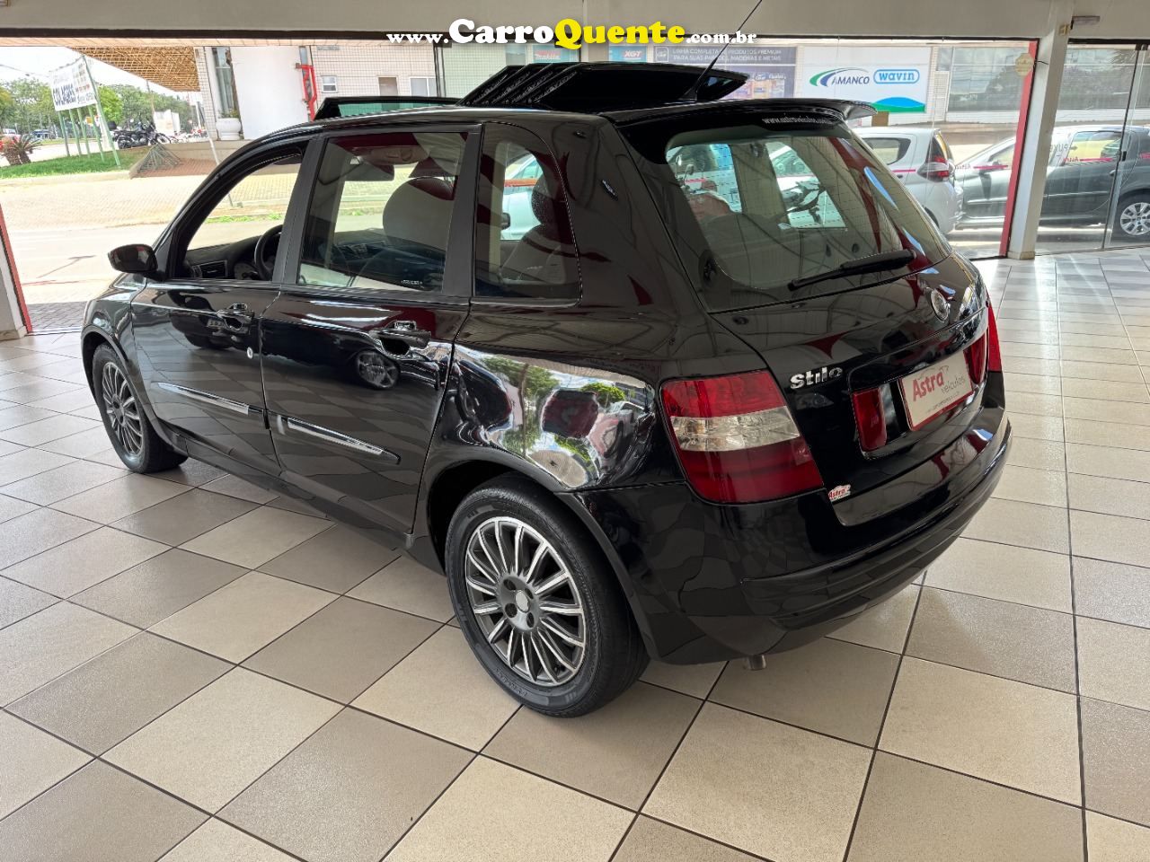 Stilo Sporting 1.8 8V (Flex) 2007/2007 Fiat - Loja