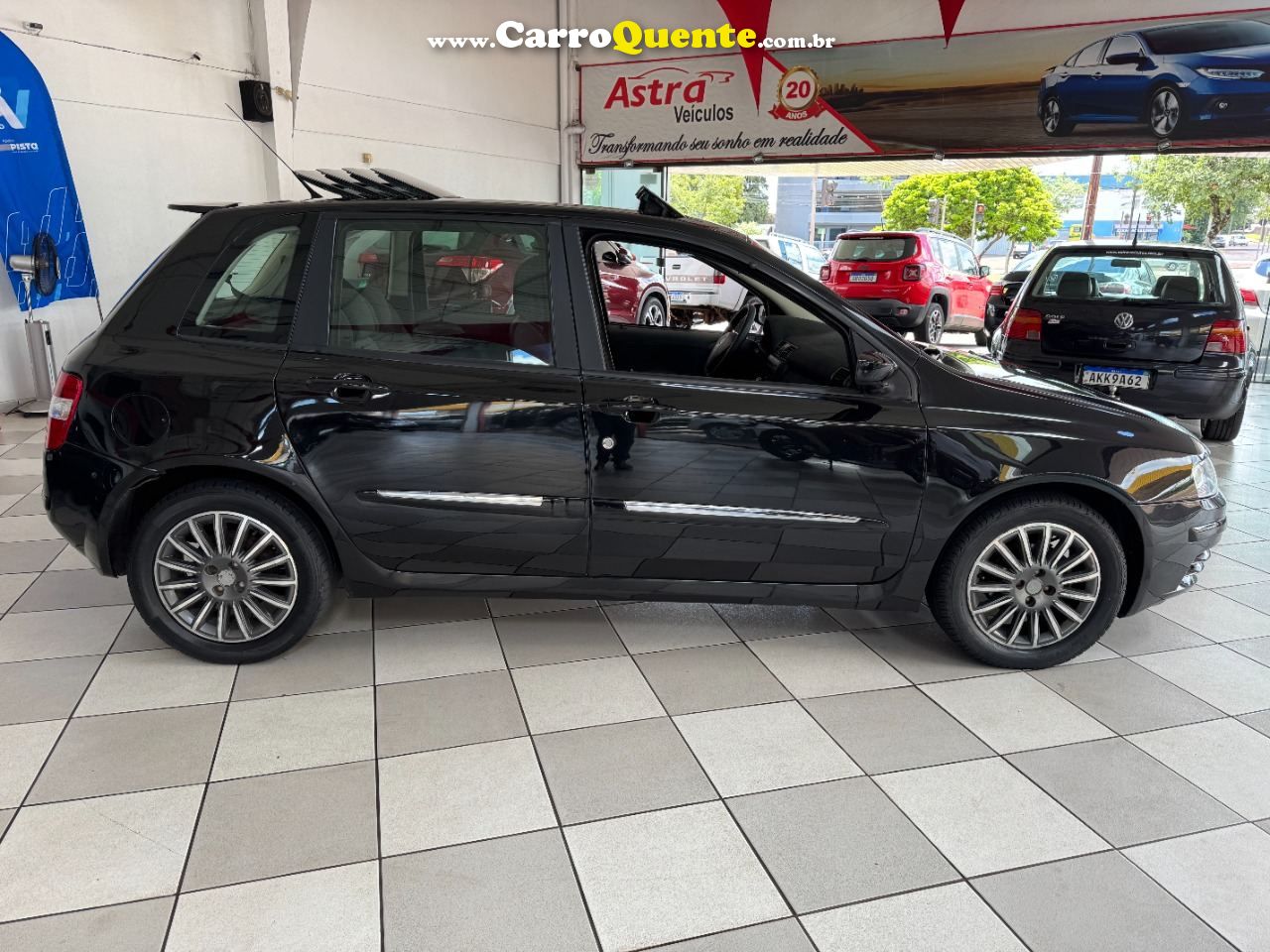 Stilo Sporting 1.8 8V (Flex) 2007/2007 Fiat - Loja