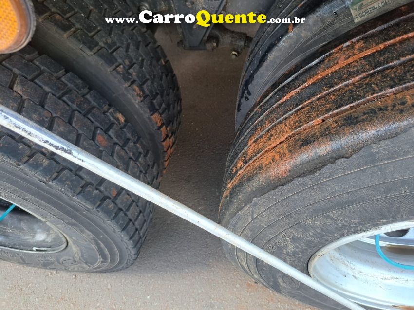 Ford Cargo 2429 CARGO 2429 E 6x2 Turbo (E5) - Loja
