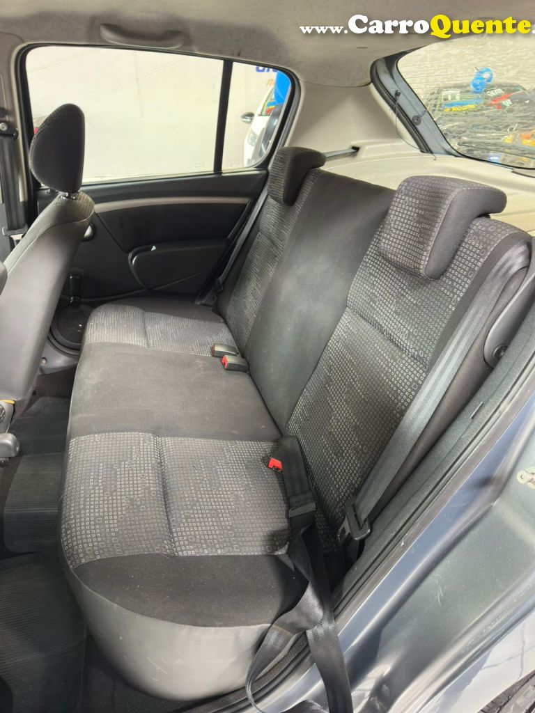 RENAULT   SANDERO EXPRESSION HI-FLEX 1.6 8V 5P   CINZA 2011 1.6 FLEX - Loja