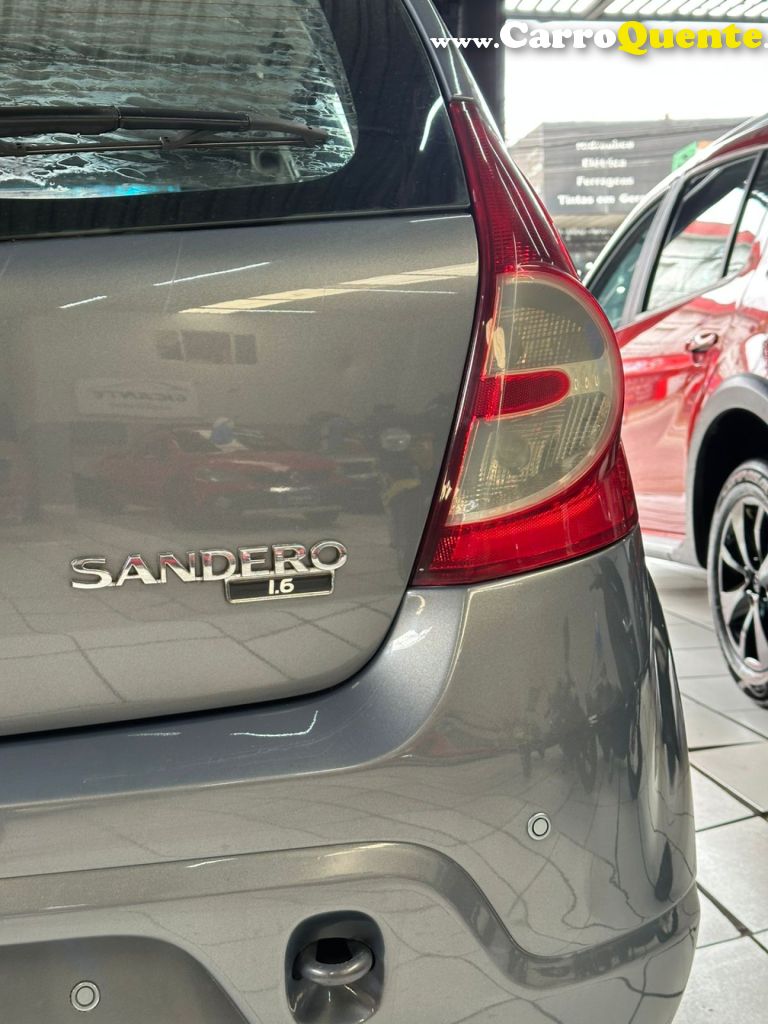 RENAULT   SANDERO EXPRESSION HI-FLEX 1.6 8V 5P   CINZA 2011 1.6 FLEX - Loja