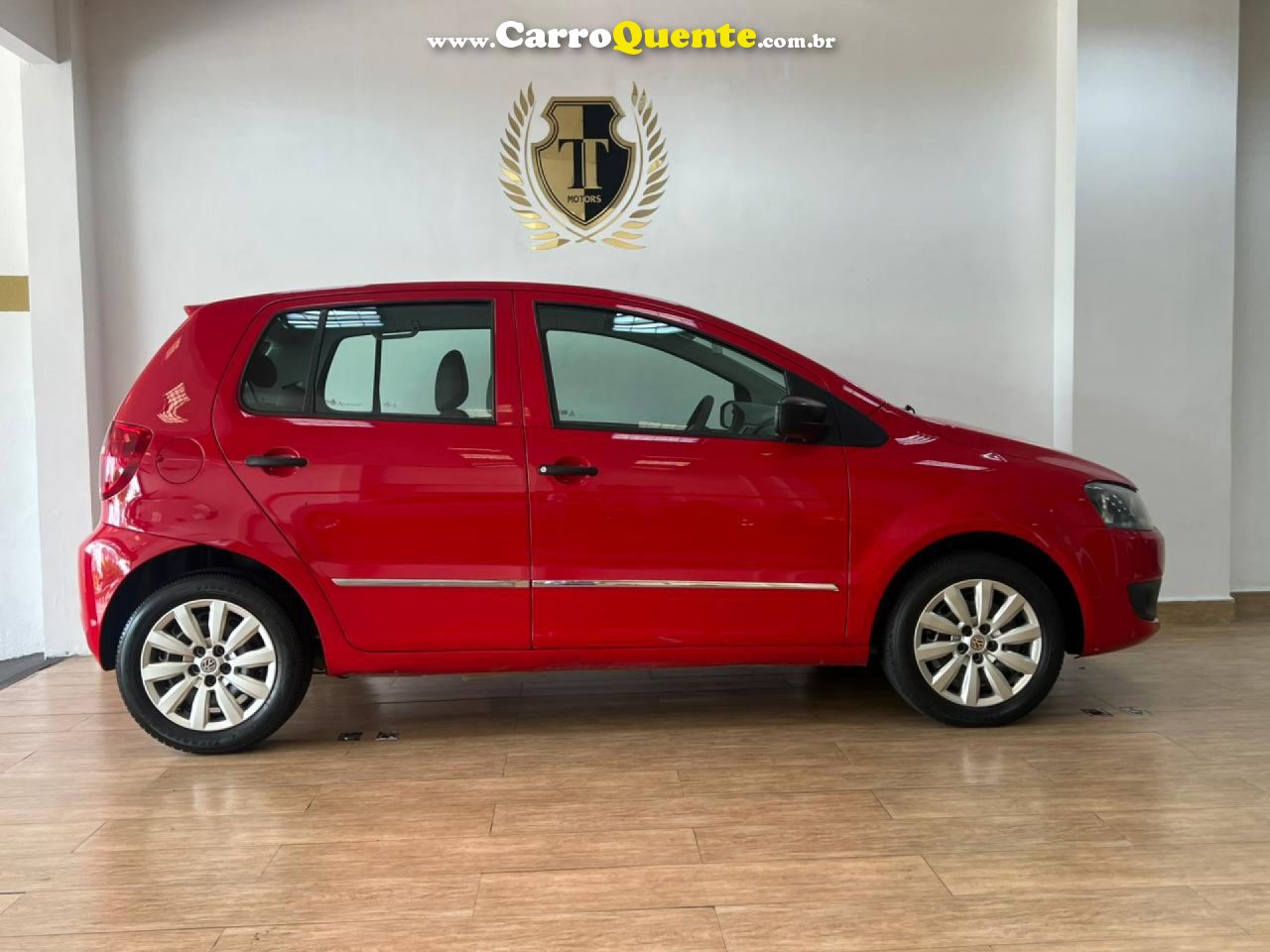VOLKSWAGEN   FOX 1.0 MI TOTAL FLEX 8V 5P   VERMELHO 2014 1.0 FLEX - Loja