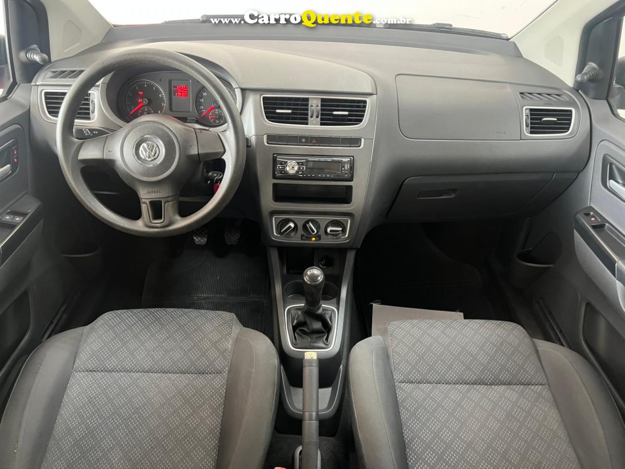VOLKSWAGEN   FOX 1.0 MI TOTAL FLEX 8V 5P   VERMELHO 2014 1.0 FLEX - Loja