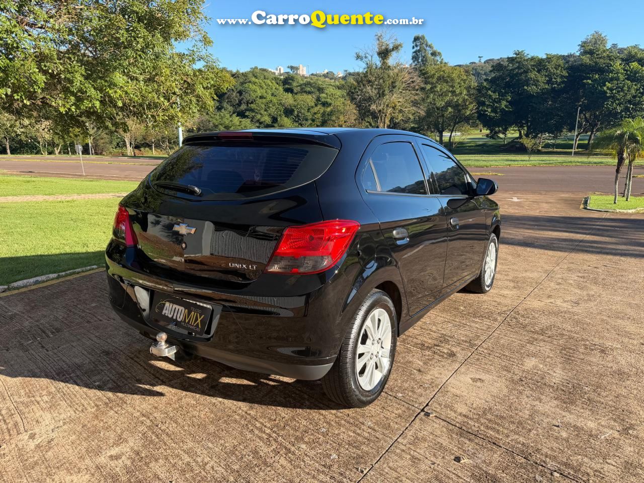 CHEVROLET   ONIX HATCH LT 1.4 8V FLEXPOWER 5P MEC.   PRETO 2014 1.4 FLEX - Loja