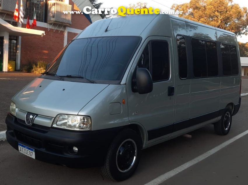 Peugeot BOXER 2.3 HDI NIKS EXECUTIVO 350 FURGÃO LONGO TETO ELEVADO VIDRADO 8V DIESEL 3P MANUAL - Loja