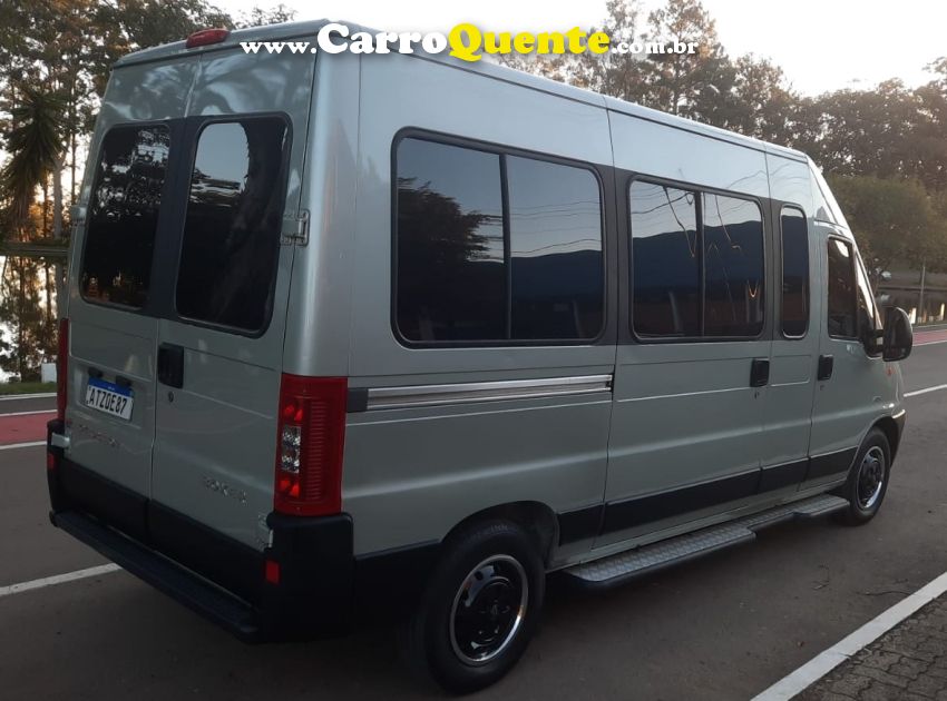 Peugeot BOXER 2.3 HDI NIKS EXECUTIVO 350 FURGÃO LONGO TETO ELEVADO VIDRADO 8V DIESEL 3P MANUAL - Loja